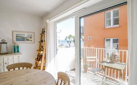 1 Bay View Court